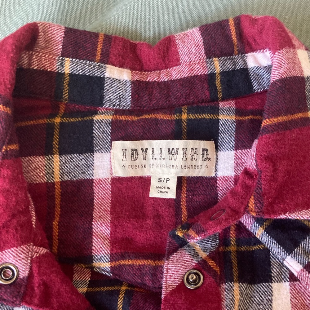 Flannel - Picture 2 of 2